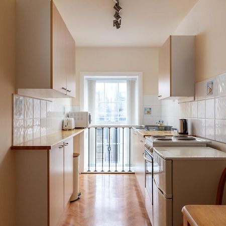 Discovery Accommodation Whitby Bagian luar foto