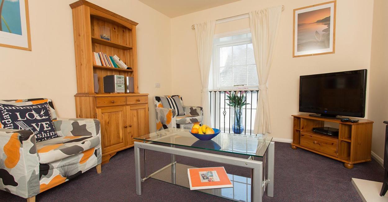 Discovery Accommodation Whitby Bagian luar foto