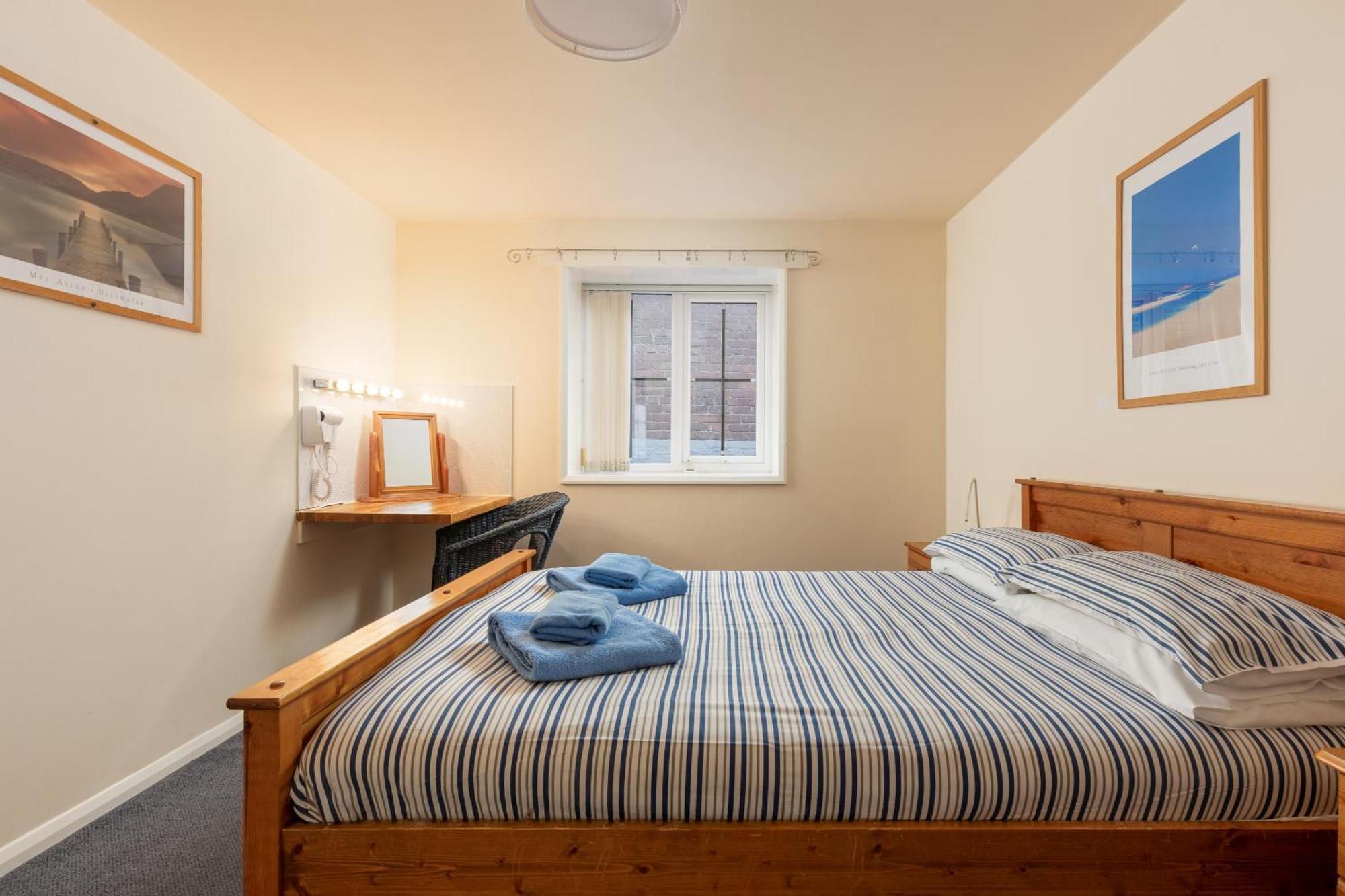 Discovery Accommodation Whitby Bagian luar foto