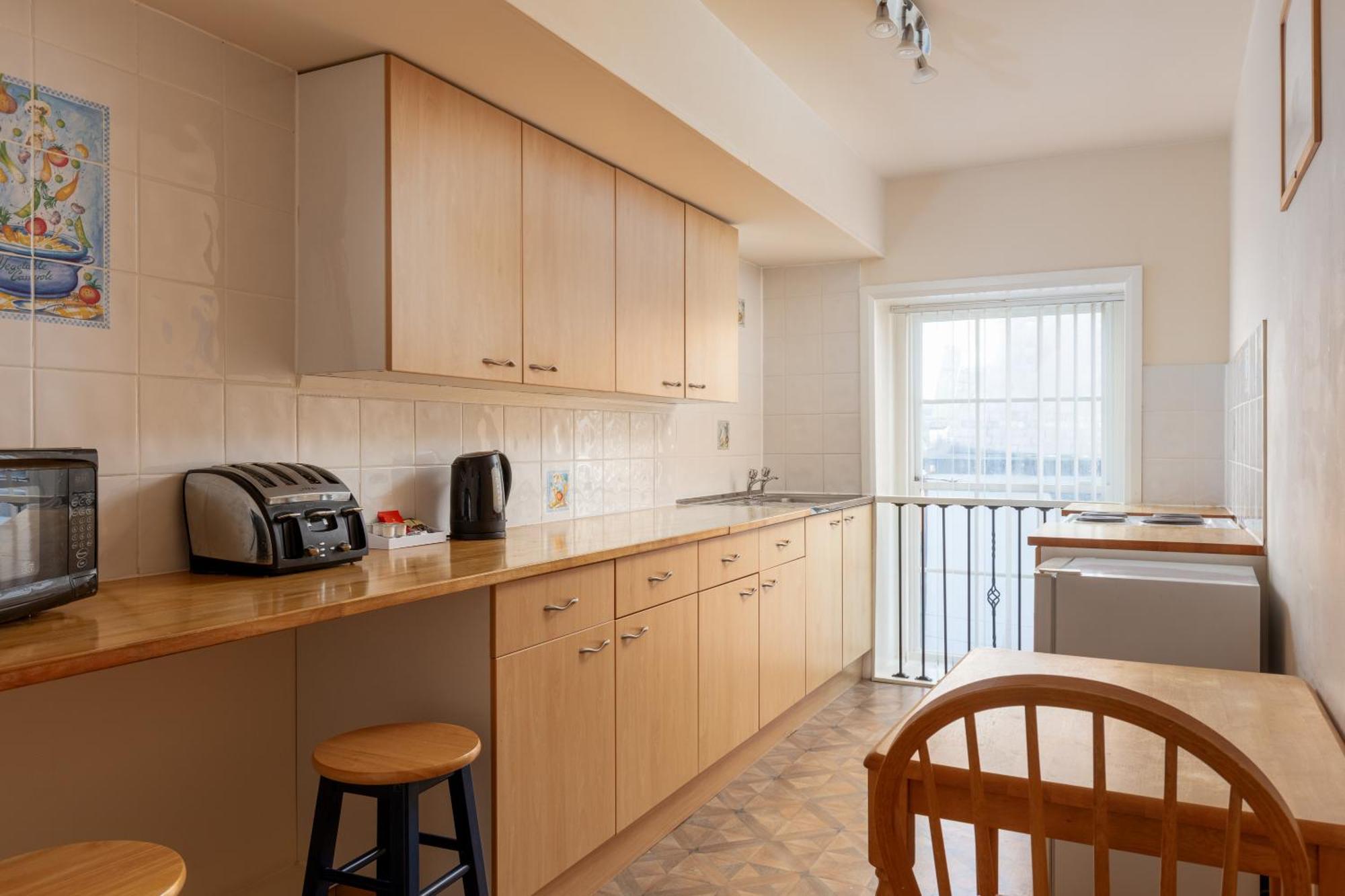Discovery Accommodation Whitby Bagian luar foto