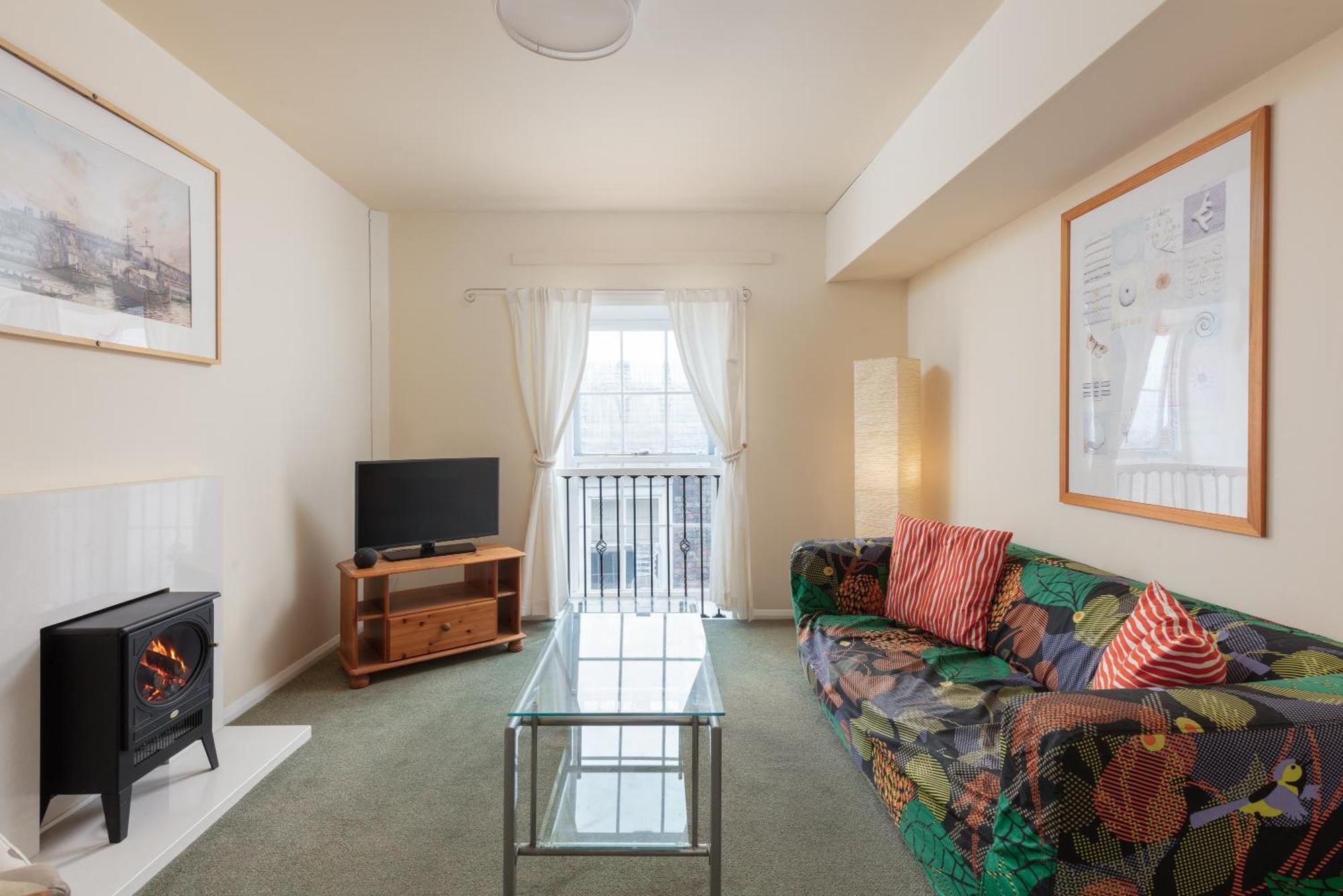 Discovery Accommodation Whitby Bagian luar foto