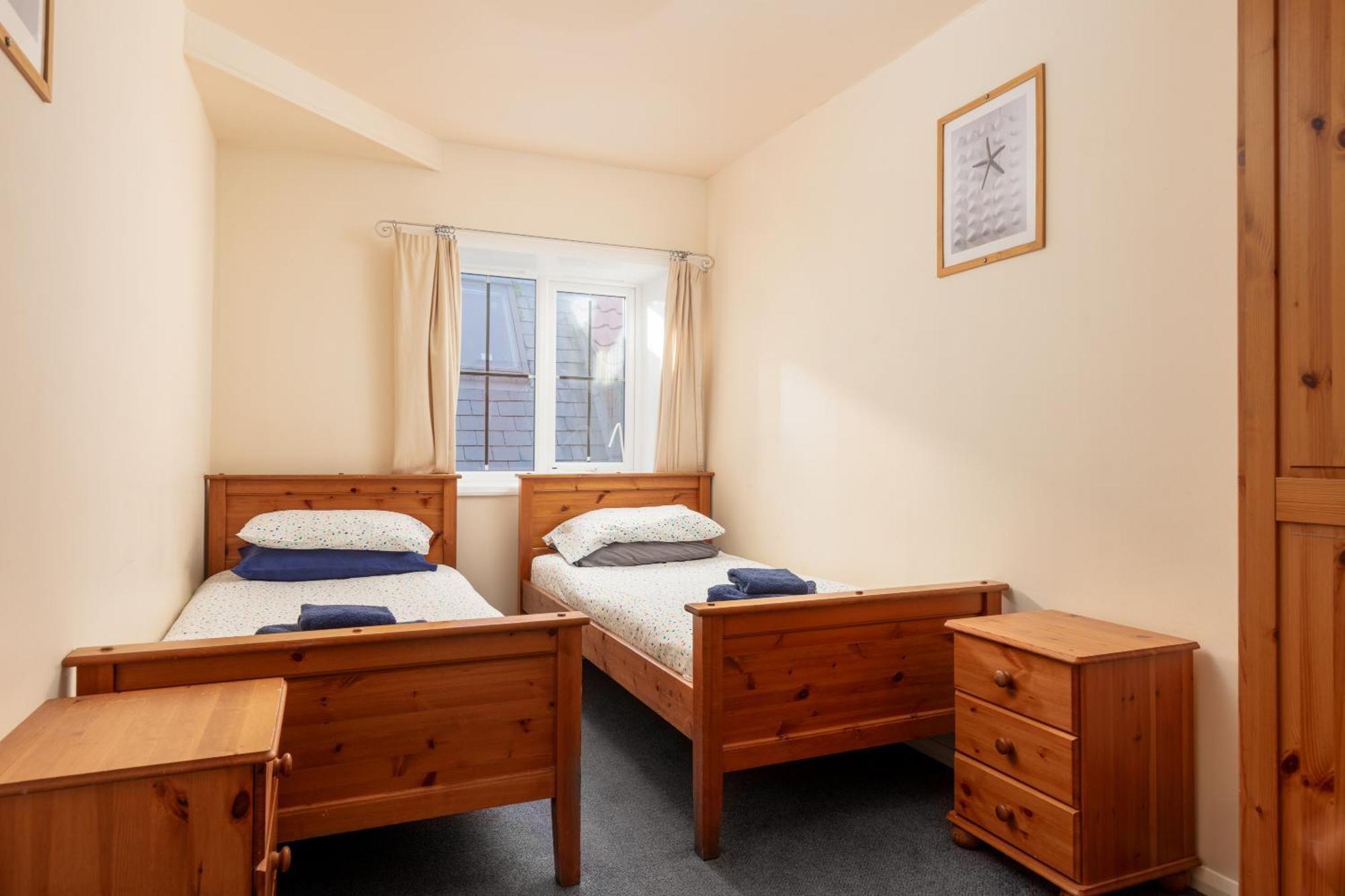 Discovery Accommodation Whitby Bagian luar foto