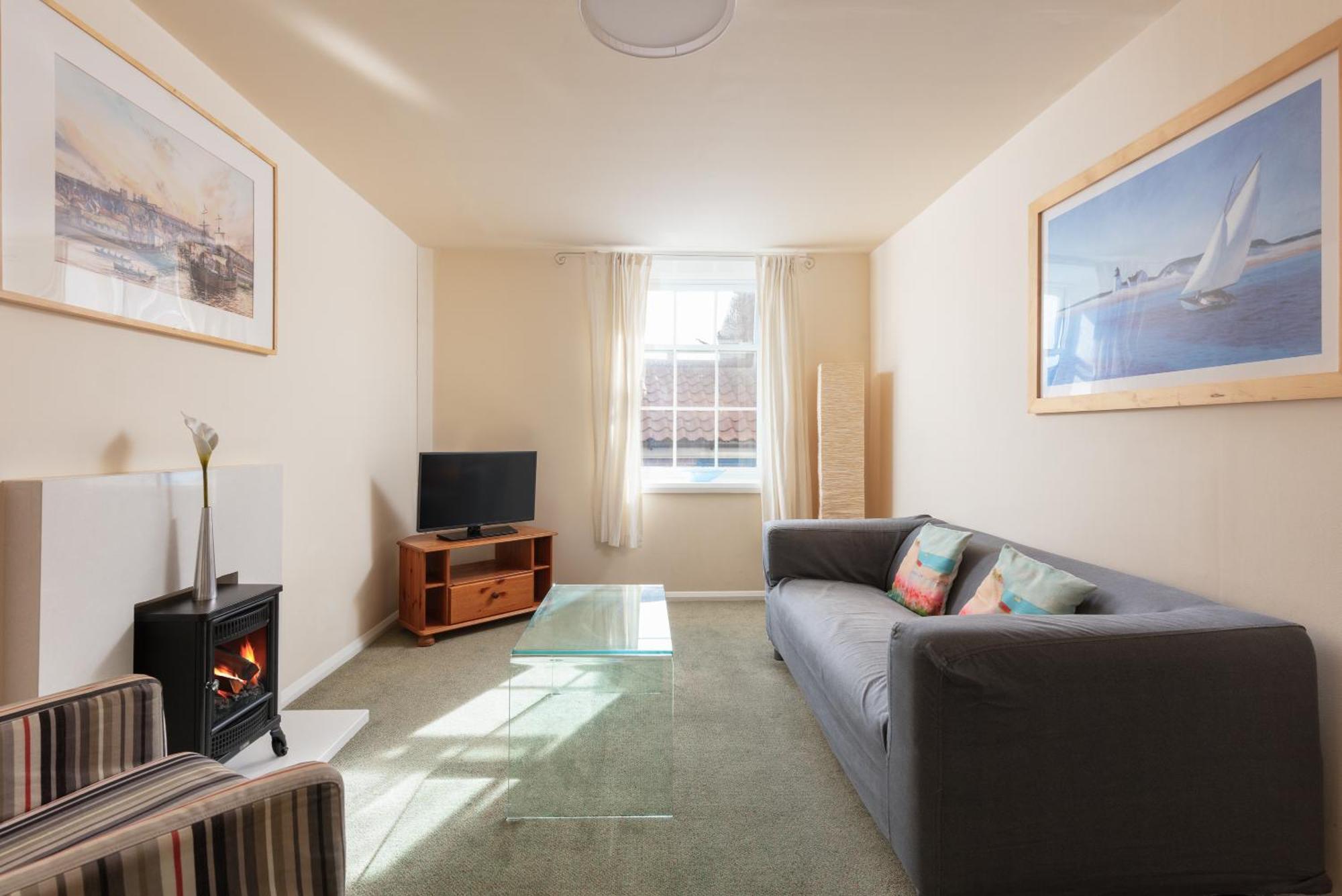 Discovery Accommodation Whitby Bagian luar foto