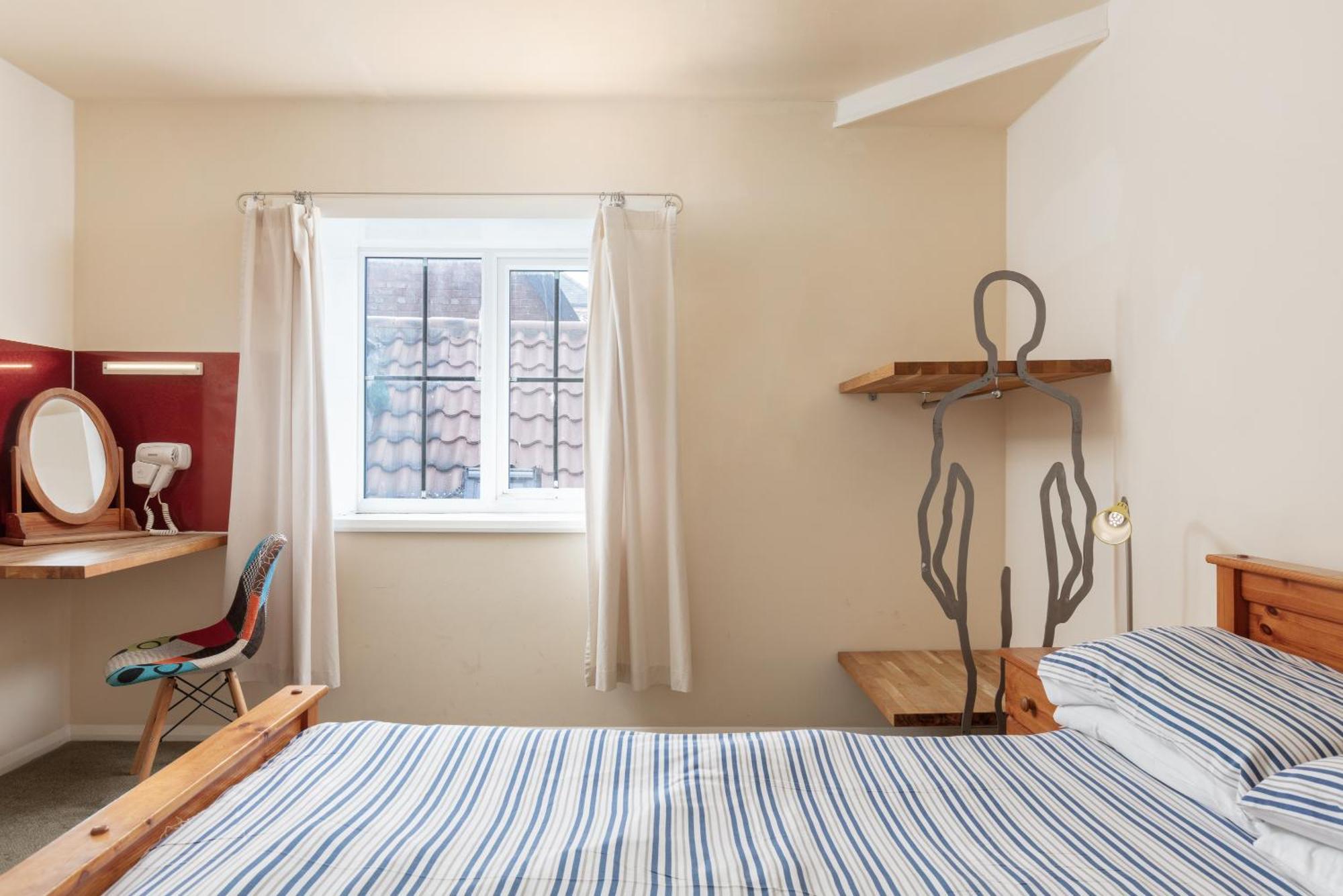 Discovery Accommodation Whitby Bagian luar foto