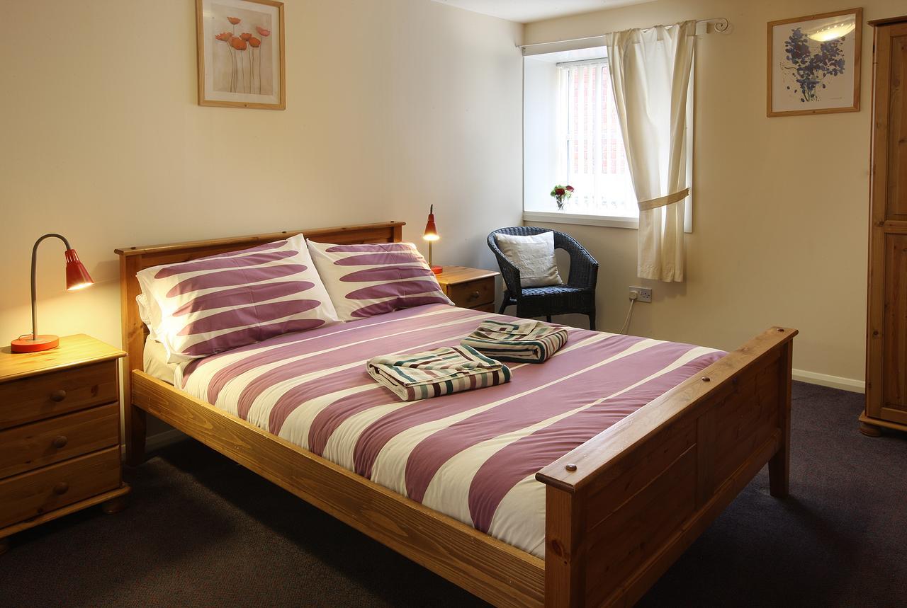 Discovery Accommodation Whitby Bagian luar foto